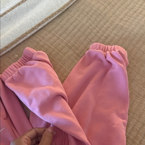 Nike Pink Hoodie and Sweatpants Set - Picture 3 of 11
